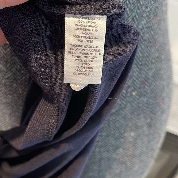 Ann Taylor Loft Navy Blue Off the Shoulder Lace Bell Sleeve Blouse Top Size S - Picture 5 of 7